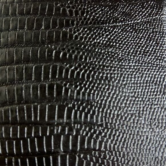 Vintage new Casual Corner Women's Black Embossed Leather Zip-Around Wallet One S - Picture 11 of 11